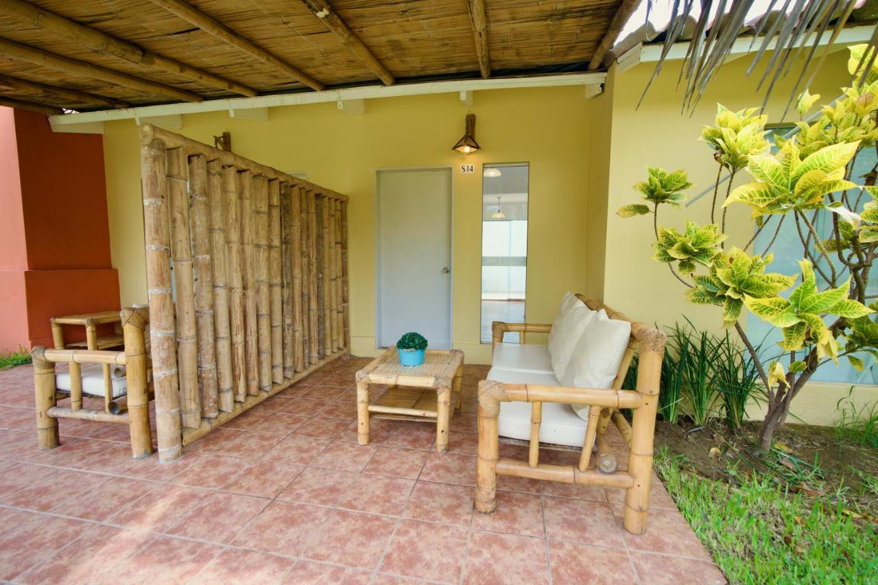 Organos Beach Bungalows & Suites