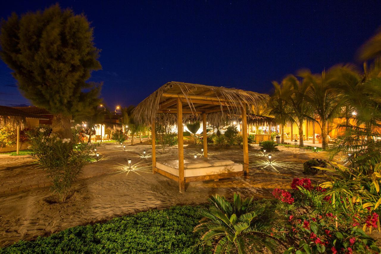 Organos Beach Bungalows & Suites